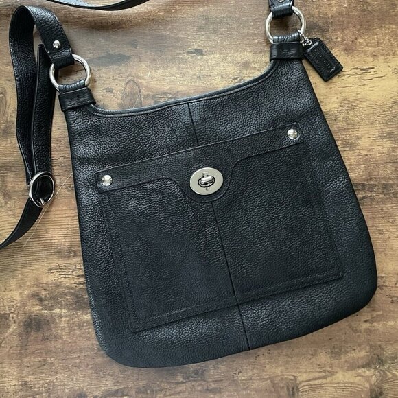 Coach Penelope Slim Crossbody Shoulder Bag Black Pebbled Leather B1168-F16533 - Picture 2 of 12